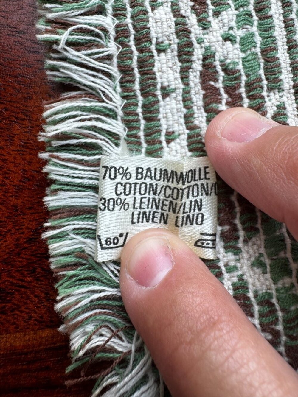Vintage Austrian Alpine Folk Art Table Runner Cotton Linen 12x29 Green Fringe - Picture 4 of 6